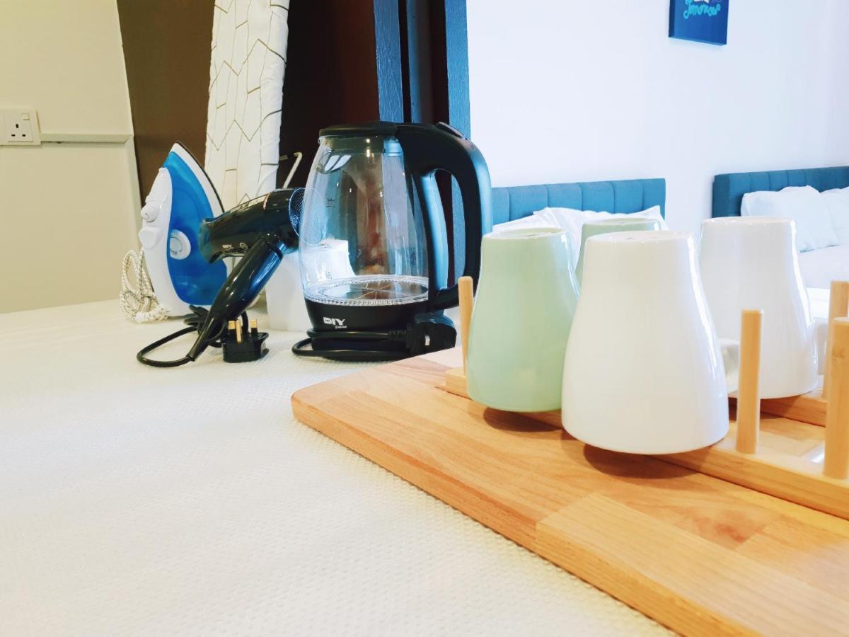Bed and Breakfast Simple No.6 // Trefoil Setia Alam Shah Alam Esterno foto